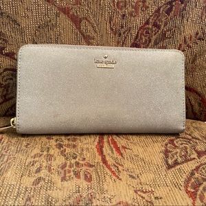 Kate Spade wallet! Gently used!